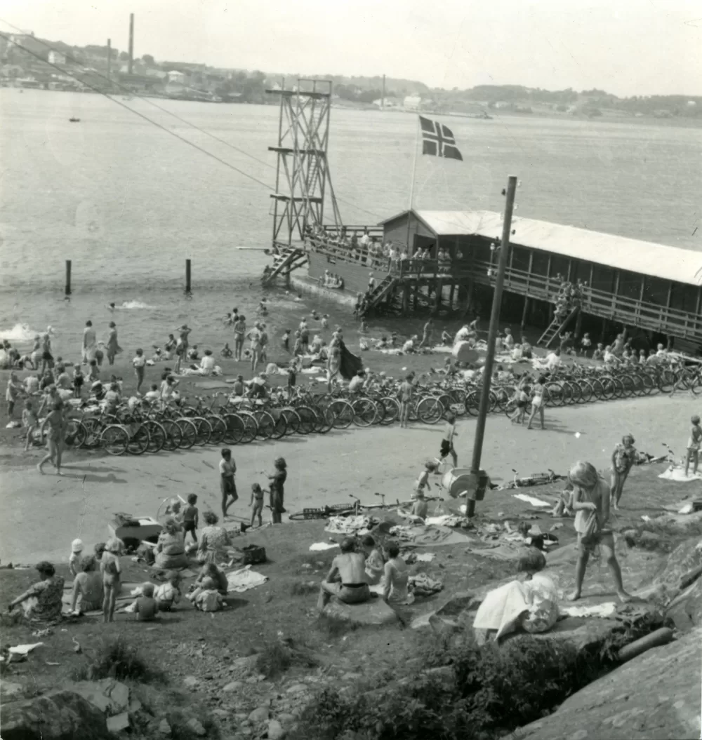 Sykler Det gamle sjobadet pa Hana i Sandnes i 1953 Foto Avis Stavanger Byarkiv mtime20200827071807